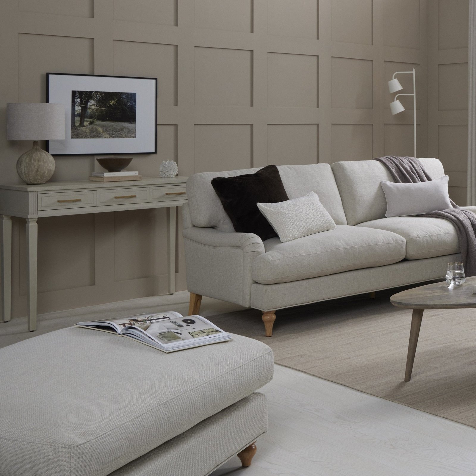 Hampshire Pouffe — Beige