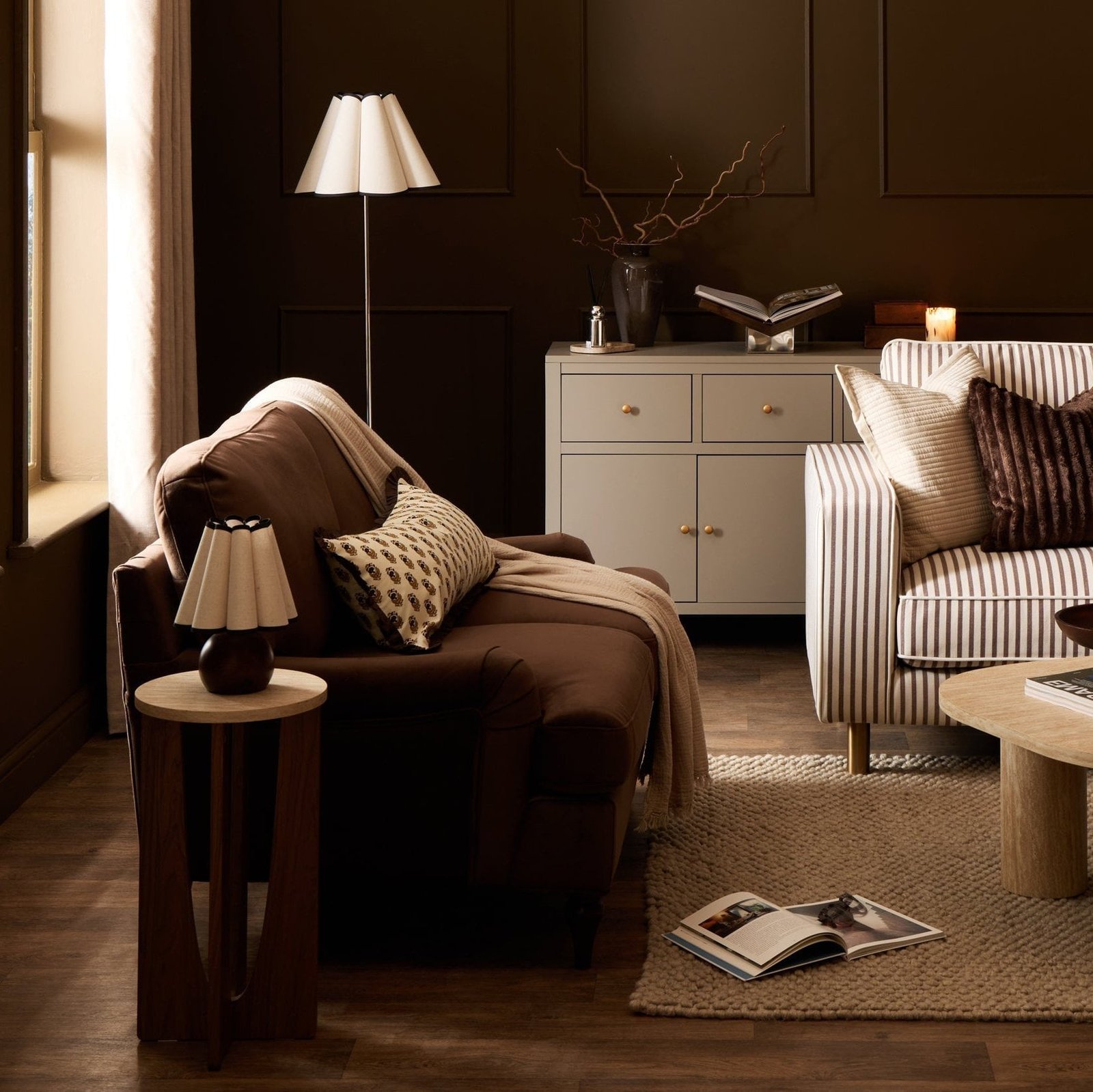 Hampshire Small 2 Seater Sofa - Cappuccino
