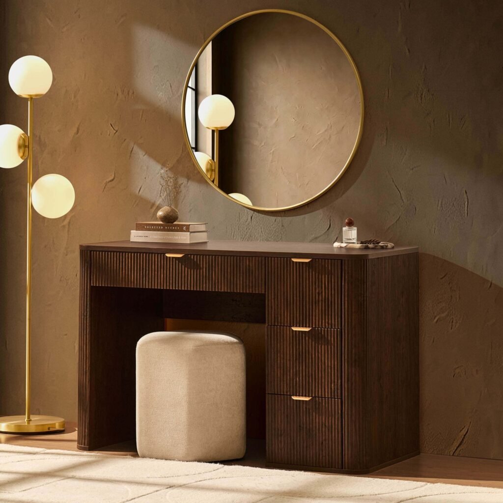 Hattie Large Dressing Table with Drawers - Walnut - Green Lane